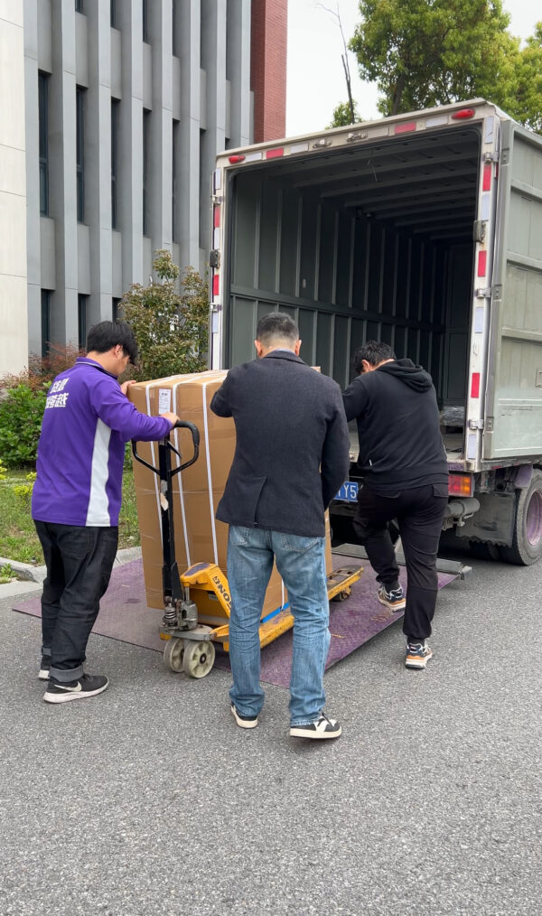 295e79d2-028d-4cfb-8f68-93edcf2d85b2